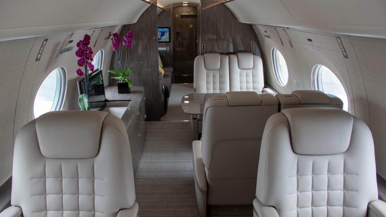 aircraft refurbishment